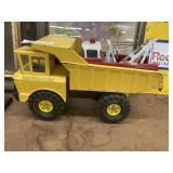 Nylint Tow Truck & Tonka Dump Truck