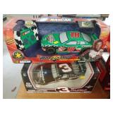 2 1/18 Scale Radio Controlled Cars