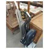 2 Vacuum Cleaners