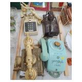 4 Vintage Phones