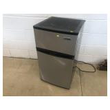 Magic Chef Apartment Sized Fridge