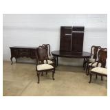 Thomasville 8 Pc. Cherry Dining Room Suit