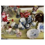 Assorted Porcelain Decorative Items