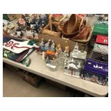 Seasonal Decor, Woven Baskets