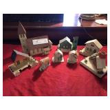 8 Vintage Christmas Houses