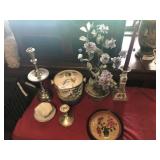 7 Pieces of Decorative China