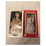 4 Dolls and 2 Christmas Houses