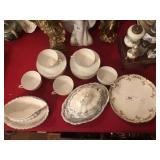 25+ pcs of Decorative China