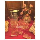 9 pcs of Decorative Chinaware and Glassware