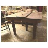 Oak Turned Leg Extension Table