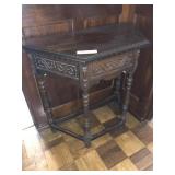 Early Mahogany Parlor Table