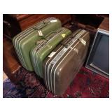 (3) Pieces of Vintage Samsonite Luggage