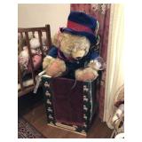 2000 Animated Chubby Bear