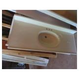 Vanity Top, Single Bowl, Off White