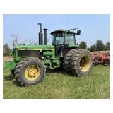 John Deere 4850 4x4 Tractor