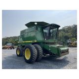 John Deere 9610 Combine