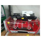 2 1:18 Scale Diecast Cars