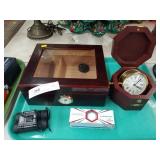 Humidor Bulova Clock, Golf Balls