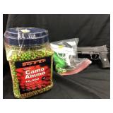 2 Airsoft Guns W Assorted Airsoft Beads