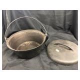 Contemporary 2 Qt Cast Iron Stockpot