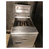 Pitco Tabletop Gas Basket Deep Fryer