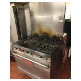 Vulcan Gas Oven With 6 Burners