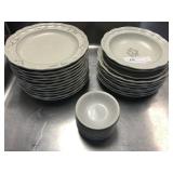 Pfaltzgraff Dinner Plates and Soup Bowls