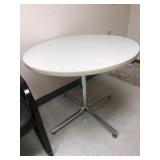 Circular Table