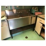 Double Well Stainless Steel Sink with Drain Rack