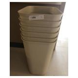 6 Heavy Duty Trash Cans