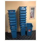 18 Plastic Waste Cans