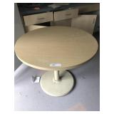 Formica Top Round Table