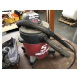 1-1/2 HP Shop Vac