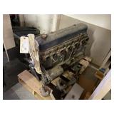 4 6-Cylinder Inline Engine