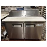 Avantco Self Contained Bain Marie w/Cutting Surfac