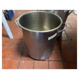 Stainless Steel Kettle 15"Diamx15"D.