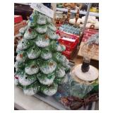 Vtg. Ceramic Christmas Tree