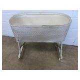Vtg. Bassinet