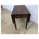Early Drop Leaf Table