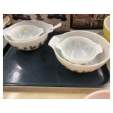 (4) Vtg. Pyrex Mixing Bowls