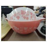 (2) Pyrex Mixing Bowls