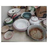 Enamel Basins, Pots, Agateware, etc.