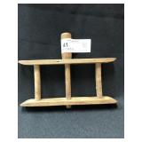 Wooden Vintage String Winder