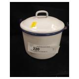 White Enameled Berry Kettle with Lid