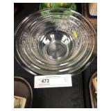 Nest of 3 Pyrex Bowls