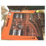 Black and Decker Organizer & 200 pc. Bit Set