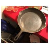Griswold #10 Frying Pan with Lid