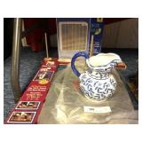 Bowmaker, Trays, Pitcher and Fan