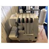 Singer Ultralock Sewing Machine