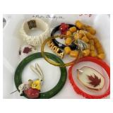 11 Pcs Bakelite, Celluloid, Plastic Jewelry
